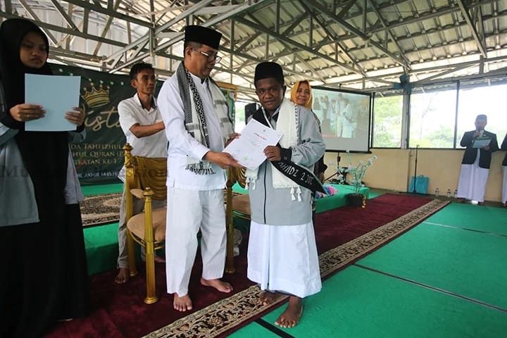 Berita 9