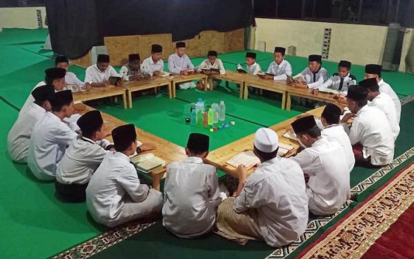 tradisi khataman